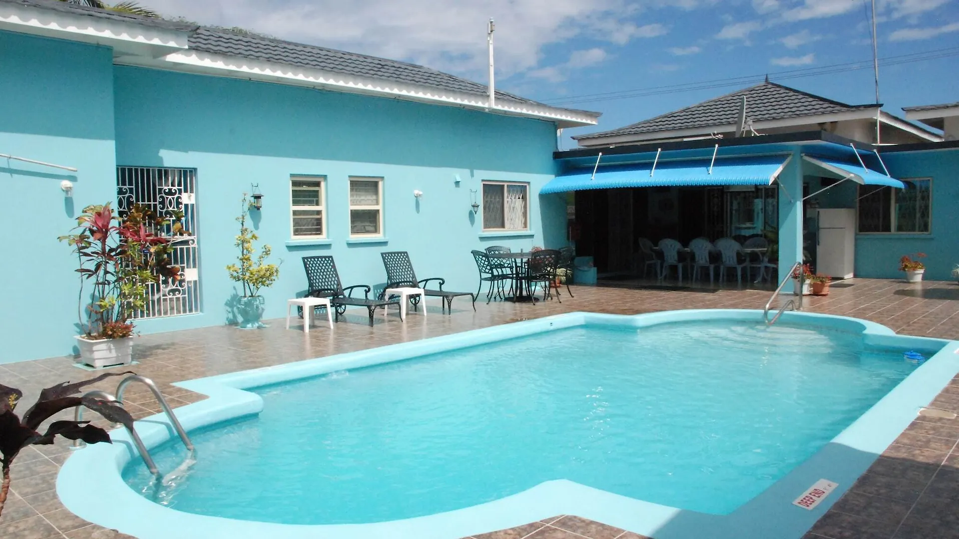 Eslyn Villa Runaway Bay